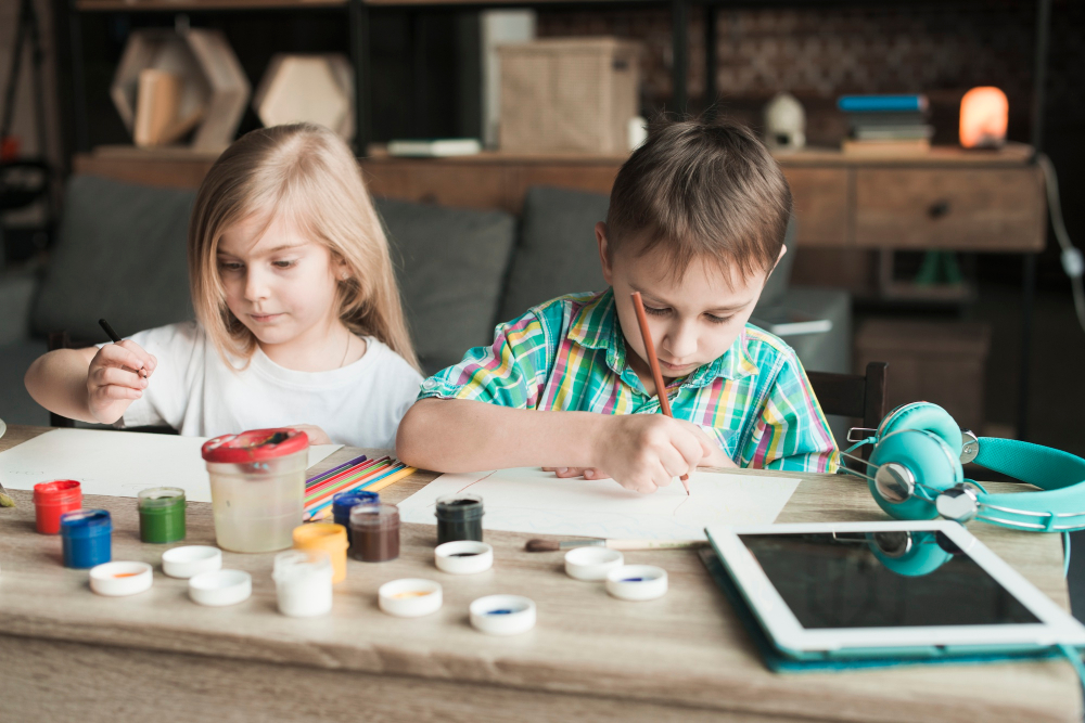 boy-girl-painting